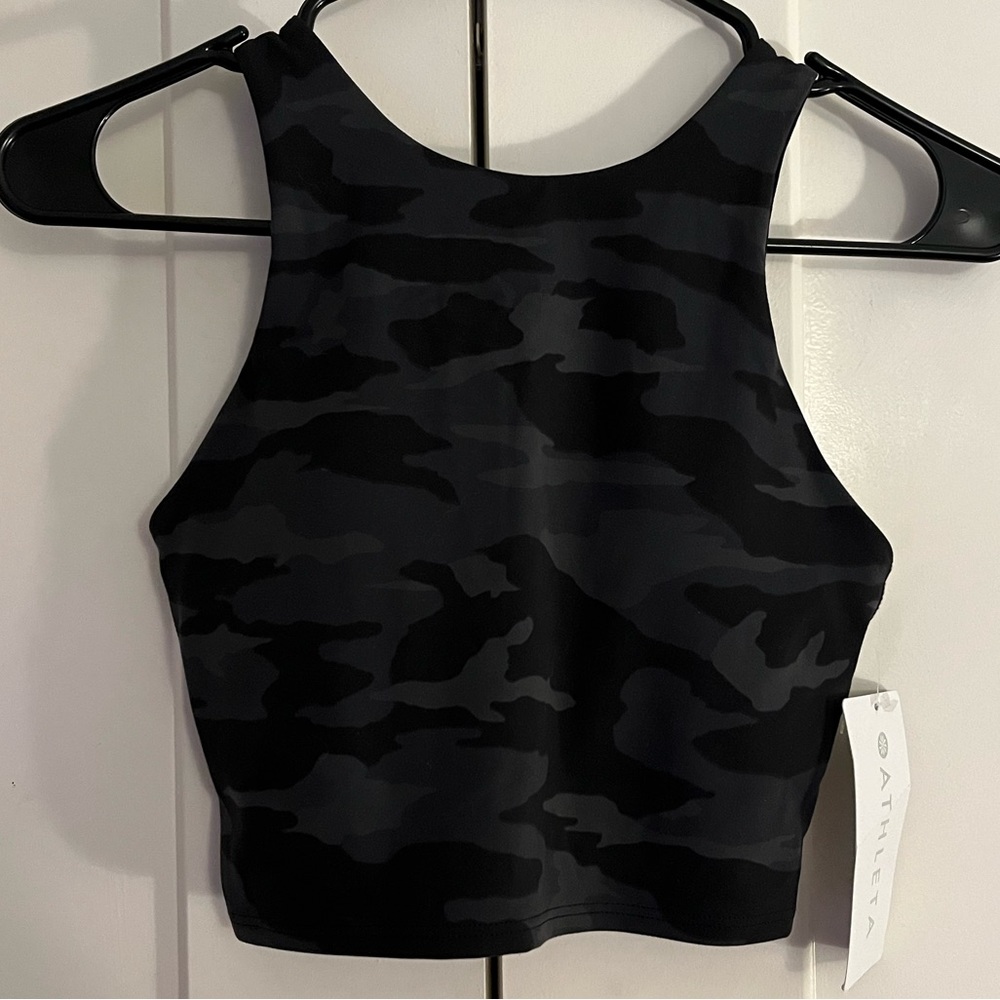 NWT Athleta Conscious Crop Printed - Picture 2 of 6